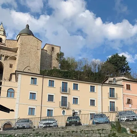 La Corte Di Bacco